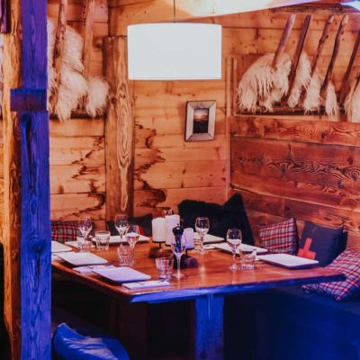 Vue interieur restaurant| La Cabane